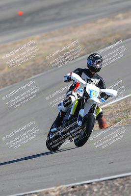 media/Feb-05-2023-Classic Track Day (Sun) [[c35aca4a42]]/Group 2/session 4 turn 4/